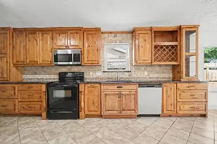 4010 Bluebonnet Trail, Deer Park, TX 77536 - Photo 11