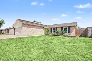 4010 Bluebonnet Trail, Deer Park, TX 77536 - Photo 1