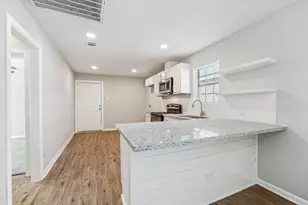 5320 Bell St, Houston, TX 77023 - Photo 7