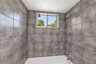 9907 Towne Brook Lane, Sugar Land, TX 77498 - Photo 13