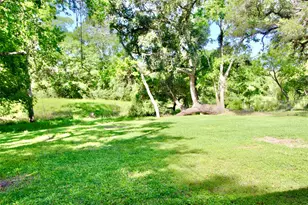 1422 Papendorf Ln, West Columbia, TX 77486 - Photo 9