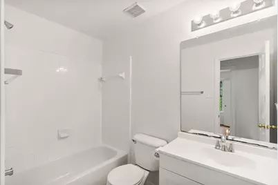 144 E Summerhaze Circle, The Woodlands, TX 77382 - Photo 17