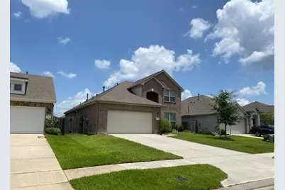 24019 Hawthorn Lakes Drive, New Caney, TX 77357 - Photo 3