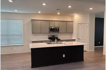 24019 Hawthorn Lakes Drive, New Caney, TX 77357 - Photo 7