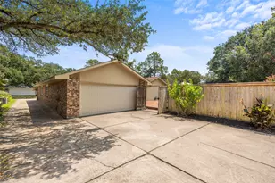 15410 Cobre Valley Dr, Houston, TX 77062 - Photo 37