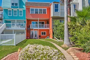 3 Tiki Cir, Tiki Island, TX 77554 - Photo 41