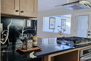 9607 Kemp Forest Dr, Houston, TX 77080 - Photo 19