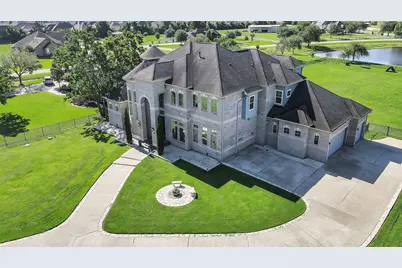 19715 Lake Stone Court, Tomball, TX 77377 - Photo 5