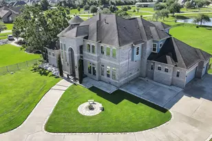 19715 Lake Stone Ct, Tomball, TX 77377 - Photo 5