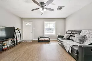 3015 Fern St, Pasadena, TX 77503 - Photo 5