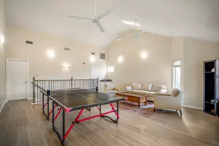 4236 Drake St, Houston, TX 77005 - Photo 33