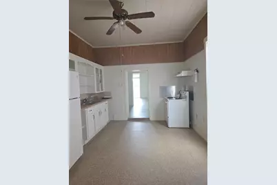 601A West Washington Avenue #A, Navasota, TX 77868 - Photo 11