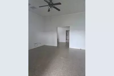 601A West Washington Avenue #A, Navasota, TX 77868 - Photo 3