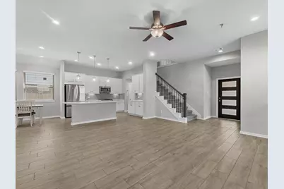 731 Lacebark Elm Trail, Conroe, TX 77318 - Photo 9