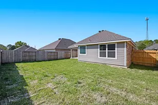 14375 N Summerchase Cir, Willis, TX 77318 - Photo 19