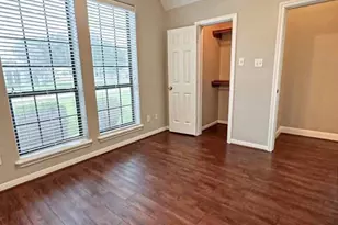301 Williamsburg Ave, Clute, TX 77531 - Photo 15