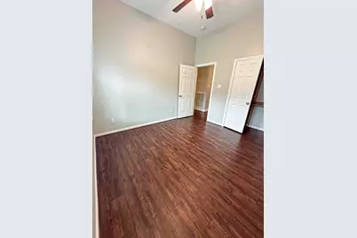 301 Williamsburg Avenue, Clute, TX 77531 - Photo 17
