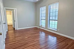 301 Williamsburg Ave, Clute, TX 77531 - Photo 13