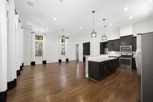 3219 Maxroy St, Houston, TX 77008 - Photo 11