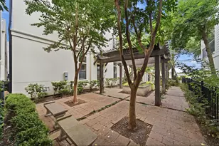 3219 Maxroy St, Houston, TX 77008 - Photo 27