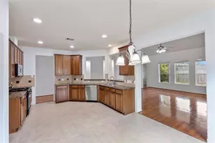 21579 Tims Harbor Dr Dr, Kingwood, TX 77339 - Photo 13