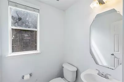 21579 Tims Harbor Dr Drive, Kingwood, TX 77339 - Photo 9