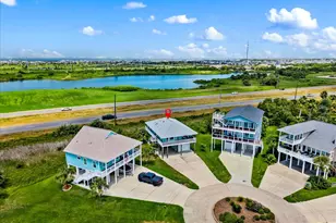 3902 Pirates Beach Ct, Galveston, TX 77554 - Photo 37