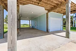 3902 Pirates Beach Ct, Galveston, TX 77554 - Photo 31