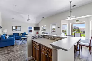 3902 Pirates Beach Ct, Galveston, TX 77554 - Photo 17