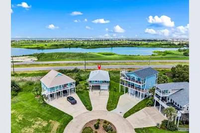 3902 Pirates Beach Court, Galveston, TX 77554 - Photo 3