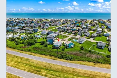 3902 Pirates Beach Court, Galveston, TX 77554 - Photo 41