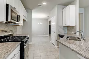 18111 Alora Springs Trc, Cypress, TX 77433 - Photo 7