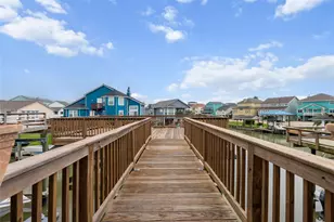 1227 23rd St, San Leon, TX 77539 - Photo 7