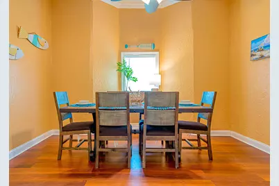 2001 36th Street, Galveston, TX 77550 - Photo 9