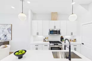 5027 Golden Forest Dr, Houston, TX 77091 - Photo 9