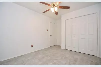 10914 Sela Lane, Houston, TX 77072 - Photo 13