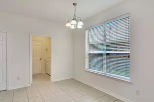 22 Queenscliff Circle, The Woodlands, TX 77382 - Photo 19