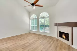 22 Queenscliff Circle, The Woodlands, TX 77382 - Photo 15