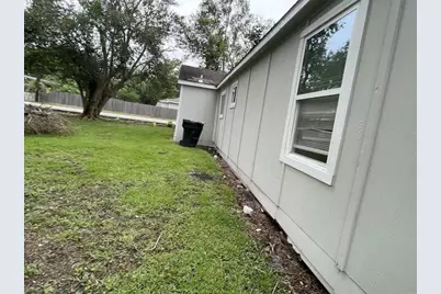 7502 Bywood Street, Houston, TX 77028 - Photo 3