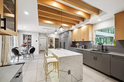 1902 Chimney Rock Road, Houston, TX 77056 - Photo 11