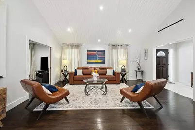 1902 Chimney Rock Road, Houston, TX 77056 - Photo 7