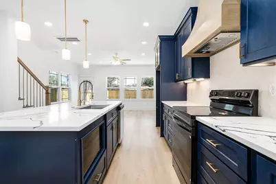 8602 Hoffman Street, Houston, TX 77016 - Photo 9