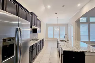 104 Frst Bnd Ct, Clute, TX 77531 - Photo 17