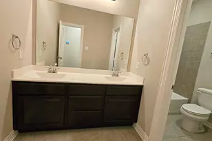 104 Frst Bnd Ct, Clute, TX 77531 - Photo 21