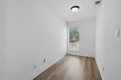 7350 Kirby Drive #18, Houston, TX 77030 - Photo 17