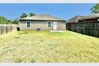 6017 E Houston Road, Houston, TX 77028 - Photo 13