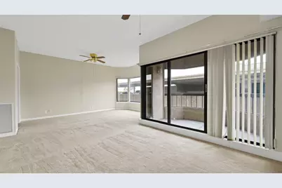 2001 Holcombe Boulevard #404, Houston, TX 77030 - Photo 3