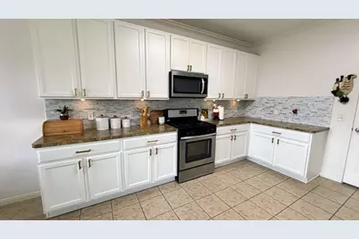 16542 Mandate Drive, Houston, TX 77049 - Photo 17