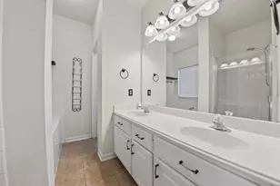 9762 Wheaton Edge Ln, Houston, TX 77095 - Photo 17
