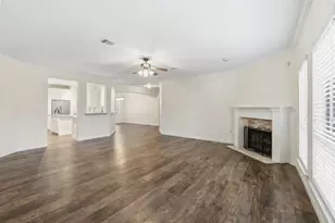 8227 Shady Grove, Baytown, TX 77523 - Photo 9